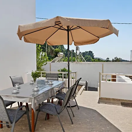 Serenity House Nyaraló