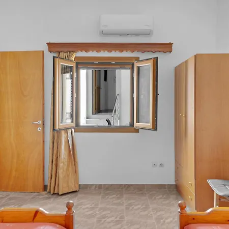 Serenity House * Asfendiou